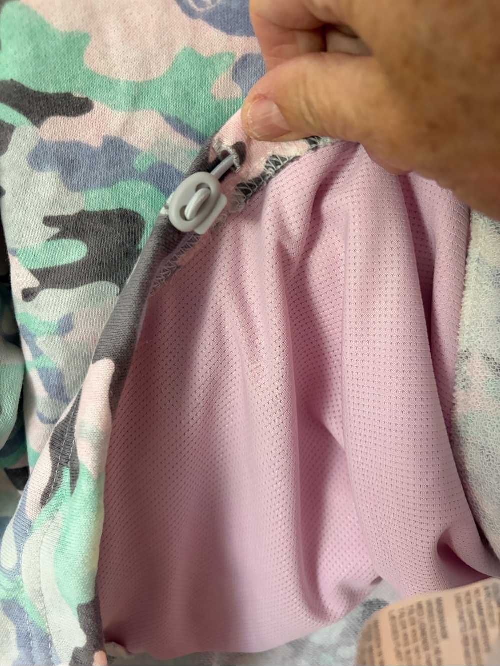 Fabletics Camo Print Athletic Camo Print Athletic Hoodie Sweatshirt Medium - Picture 6 of 10